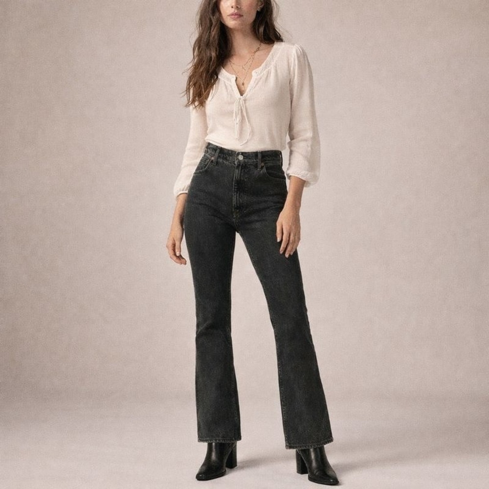 Abercrombie & Fitch‎ Black Ultra High Rise 70s Vintage Flare Jeans size 8